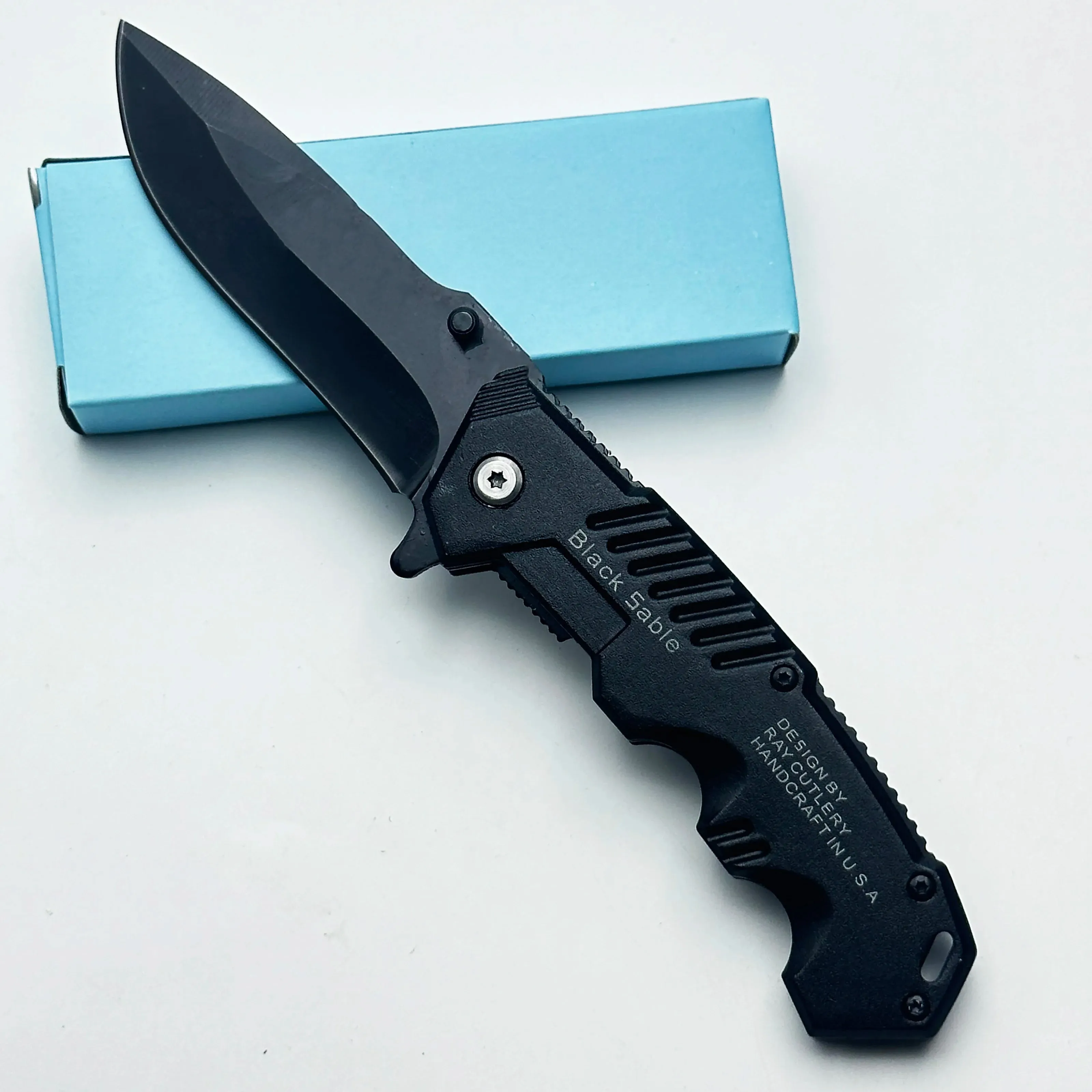 High-Hardness Folding Survival Knife