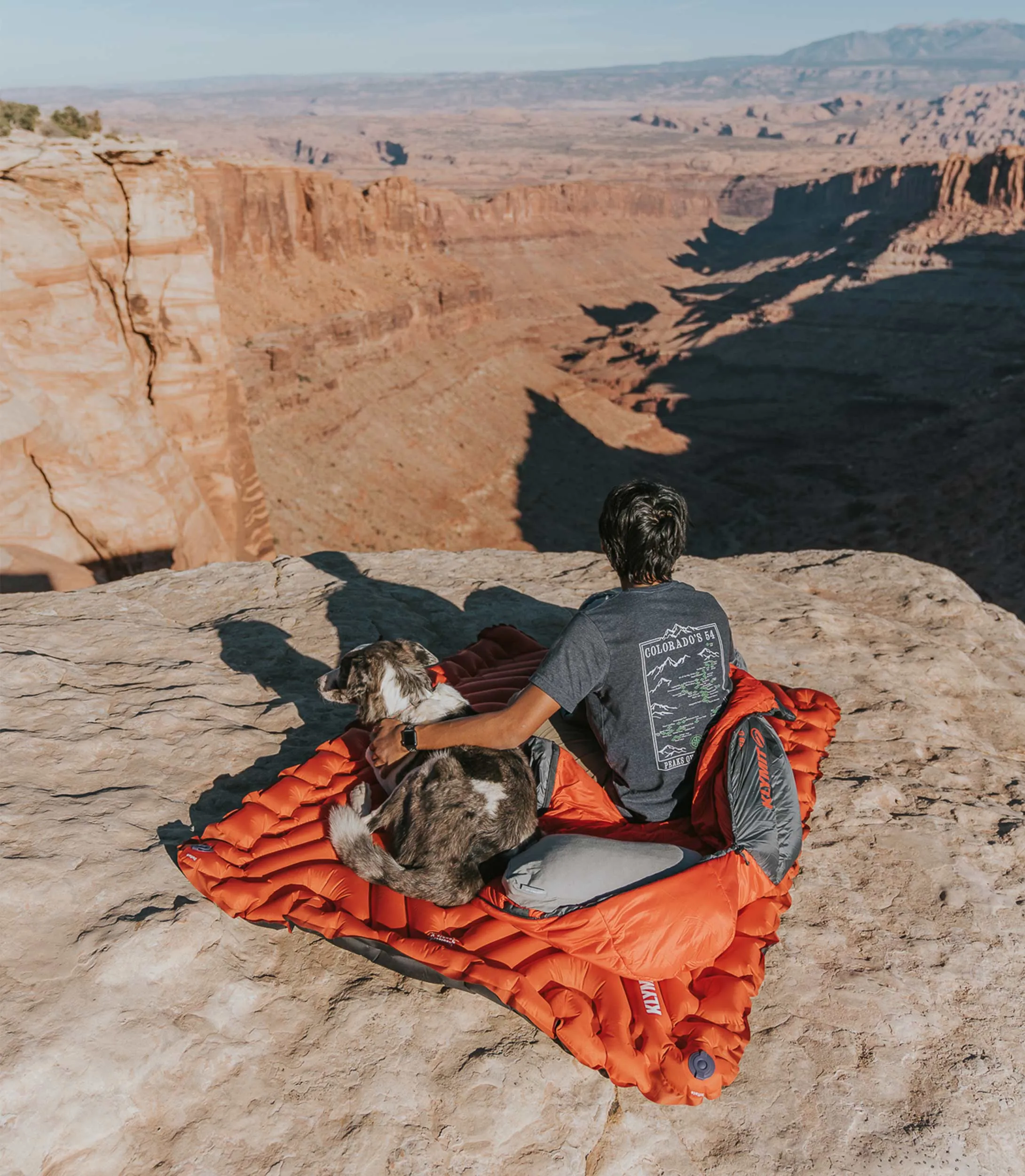 Insulated Double V™ Sleeping Pad