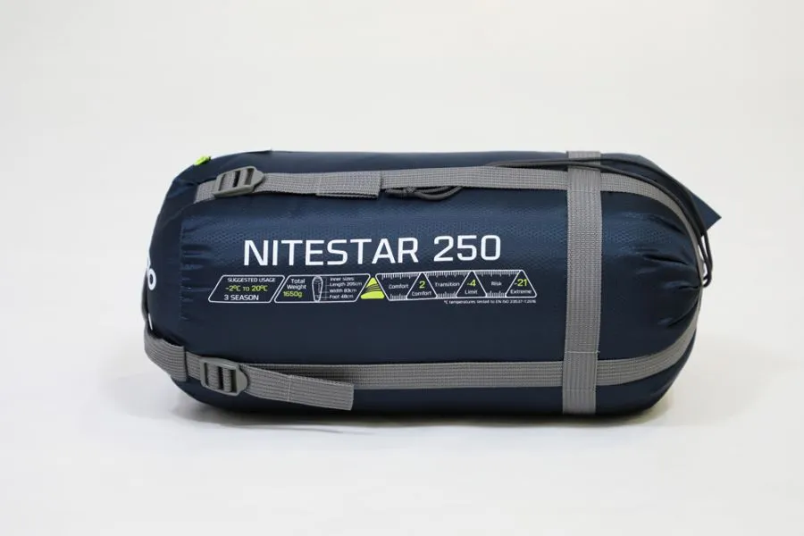 Vango Nitestar Alpha 250 Children's Sleeping Bag in Ocean Green (3 Season / 210cm long)